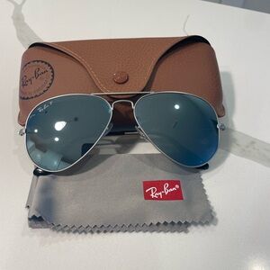 SOLD Ray-Ban Large Aviator Polarized Lense Sunglasses